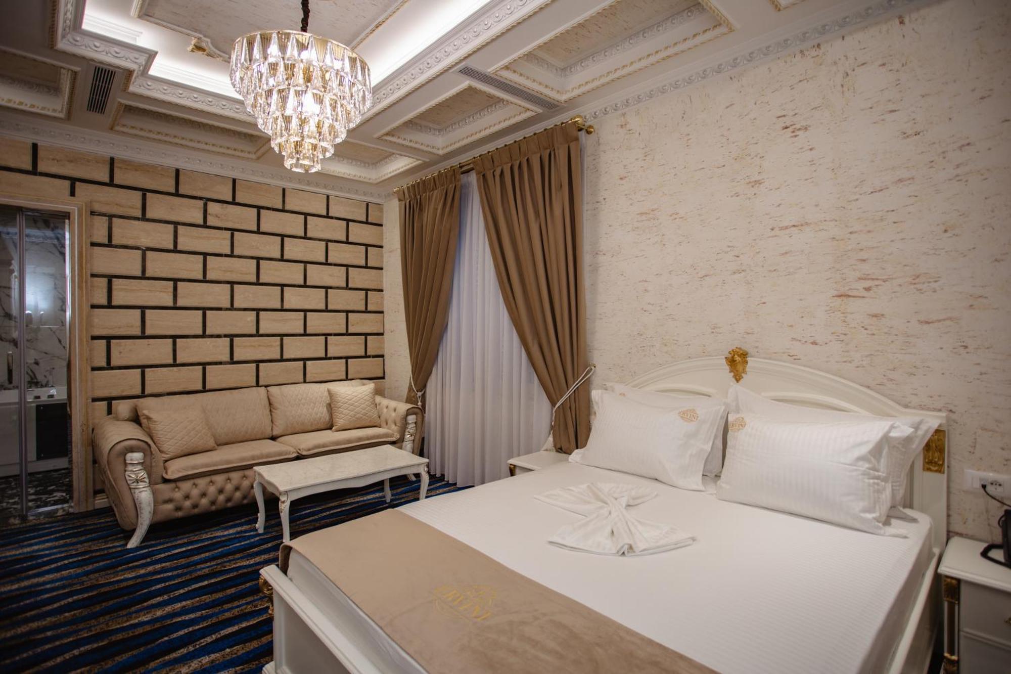 Ervini Boutique Hotel Shkoder Luaran gambar