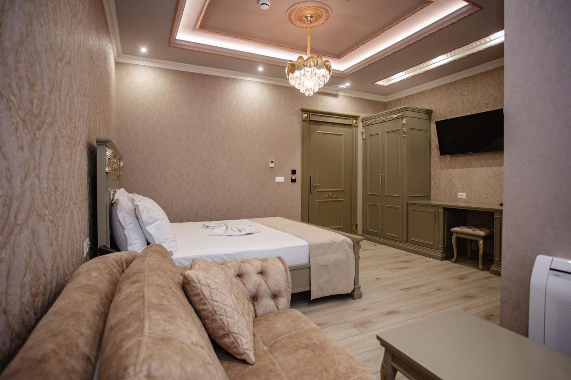 Ervini Boutique Hotel Shkoder Luaran gambar