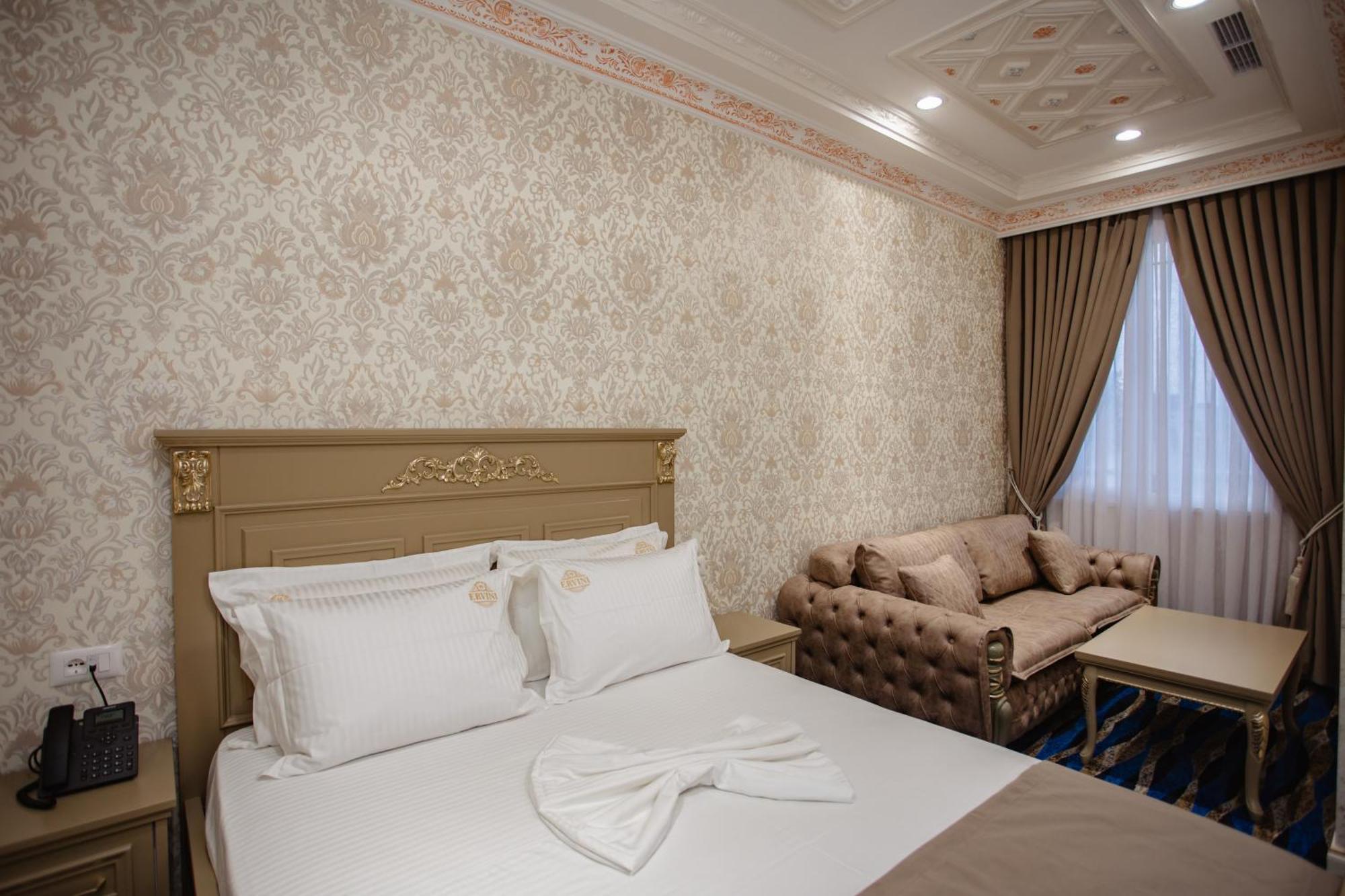 Ervini Boutique Hotel Shkoder Luaran gambar