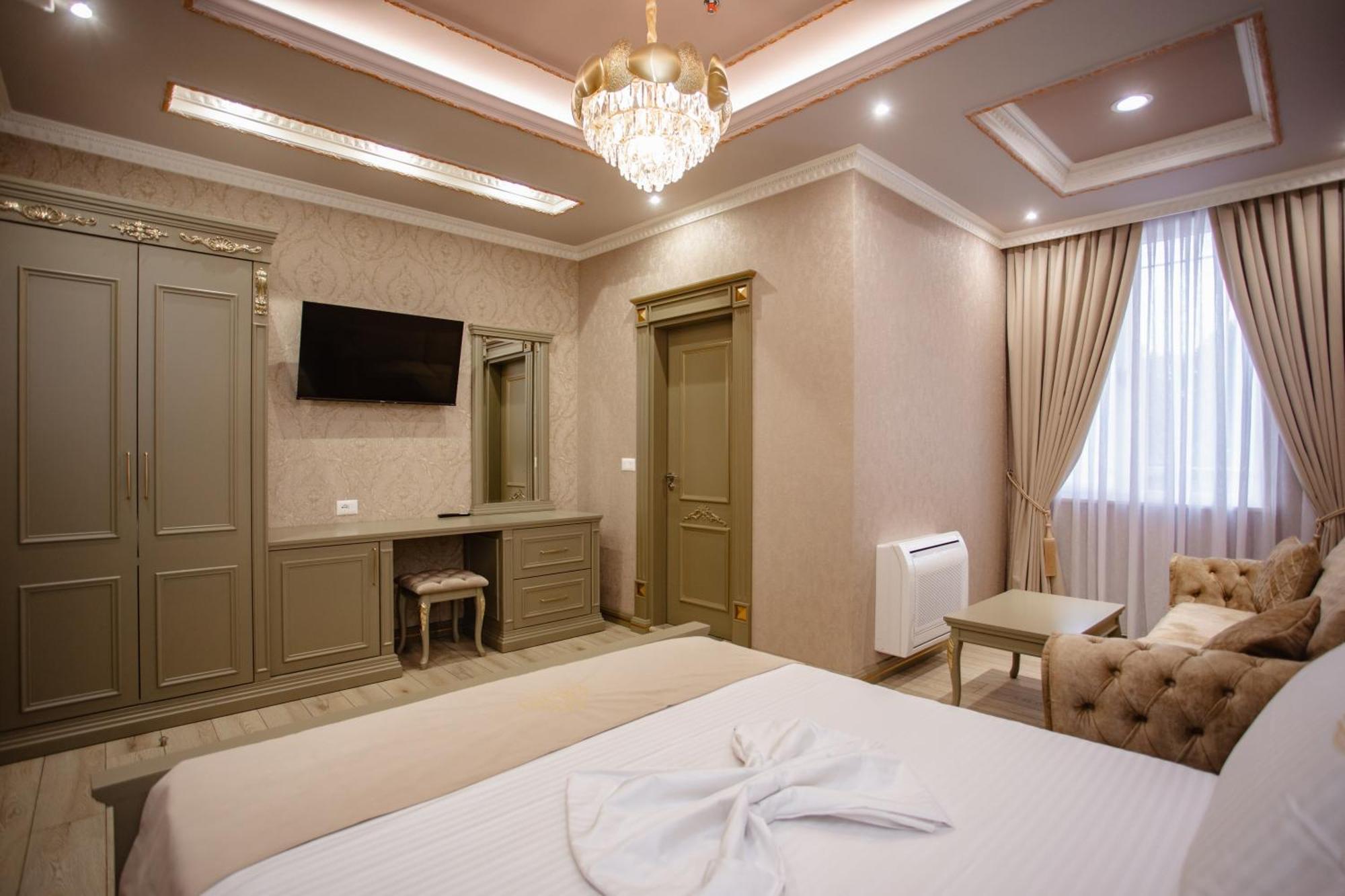 Ervini Boutique Hotel Shkoder Luaran gambar