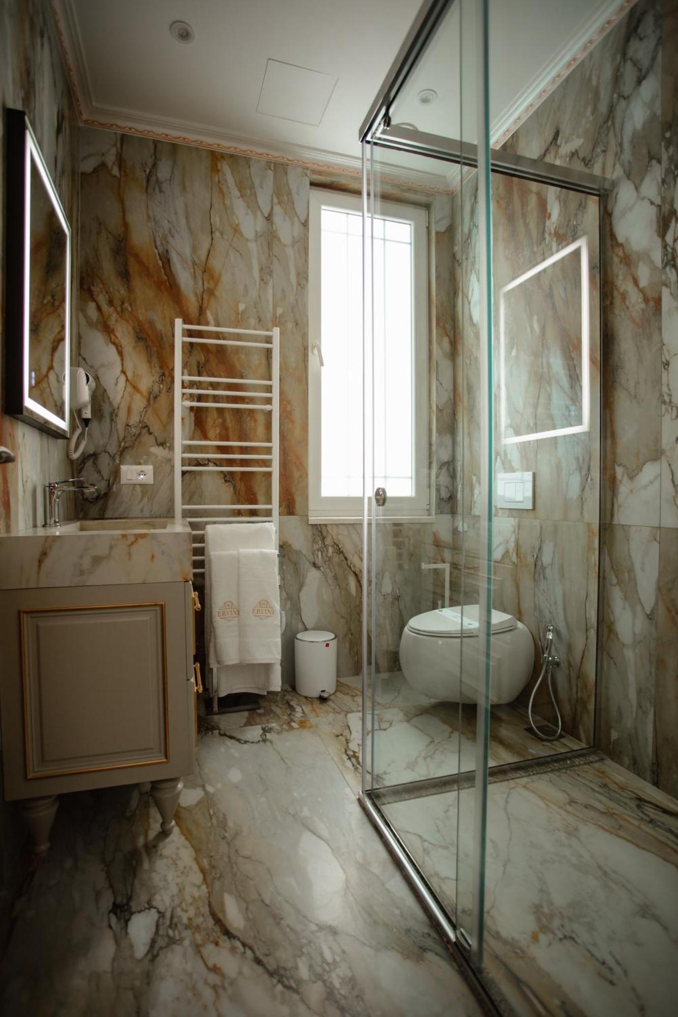 Ervini Boutique Hotel Shkoder Luaran gambar