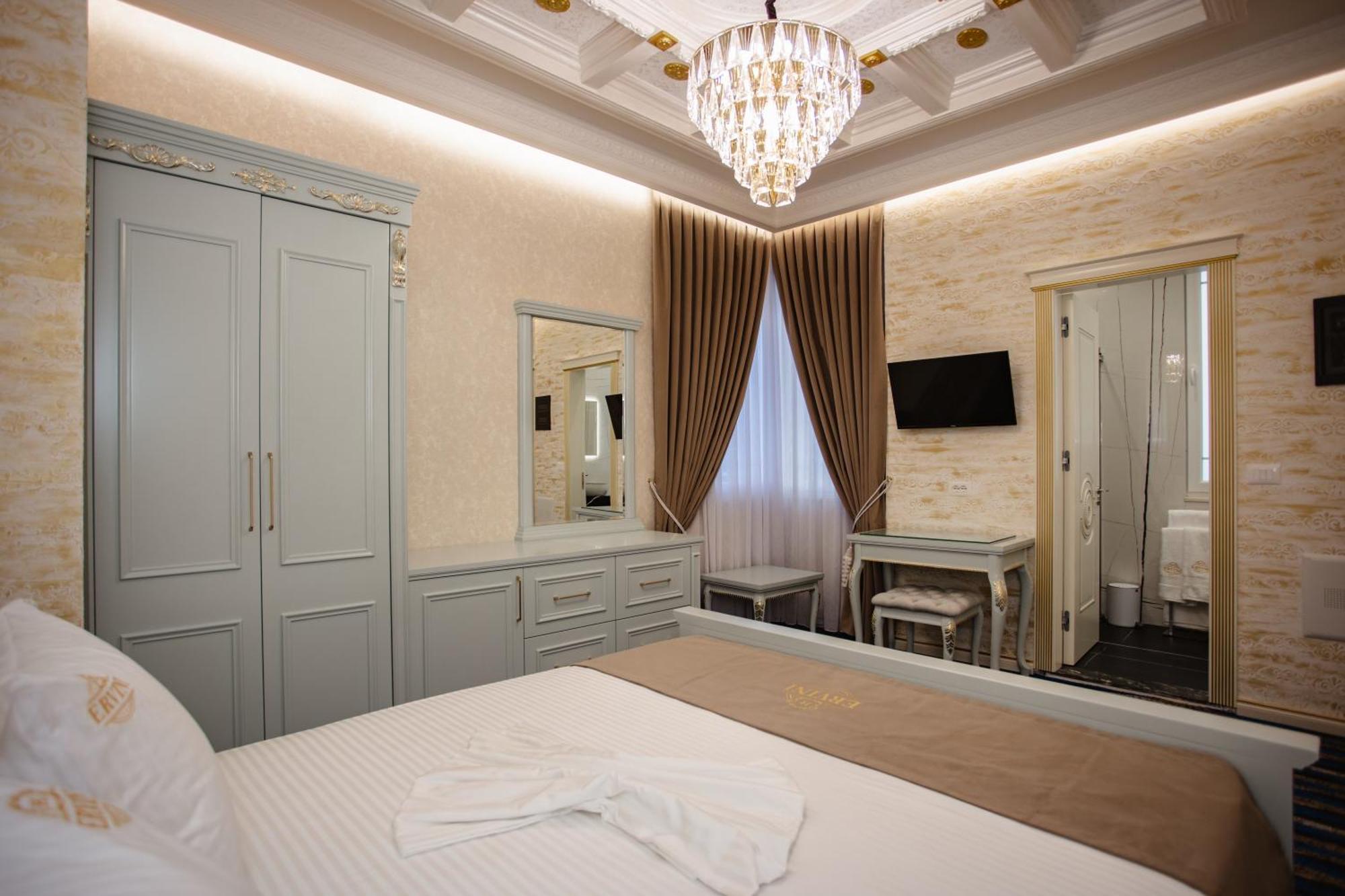 Ervini Boutique Hotel Shkoder Luaran gambar