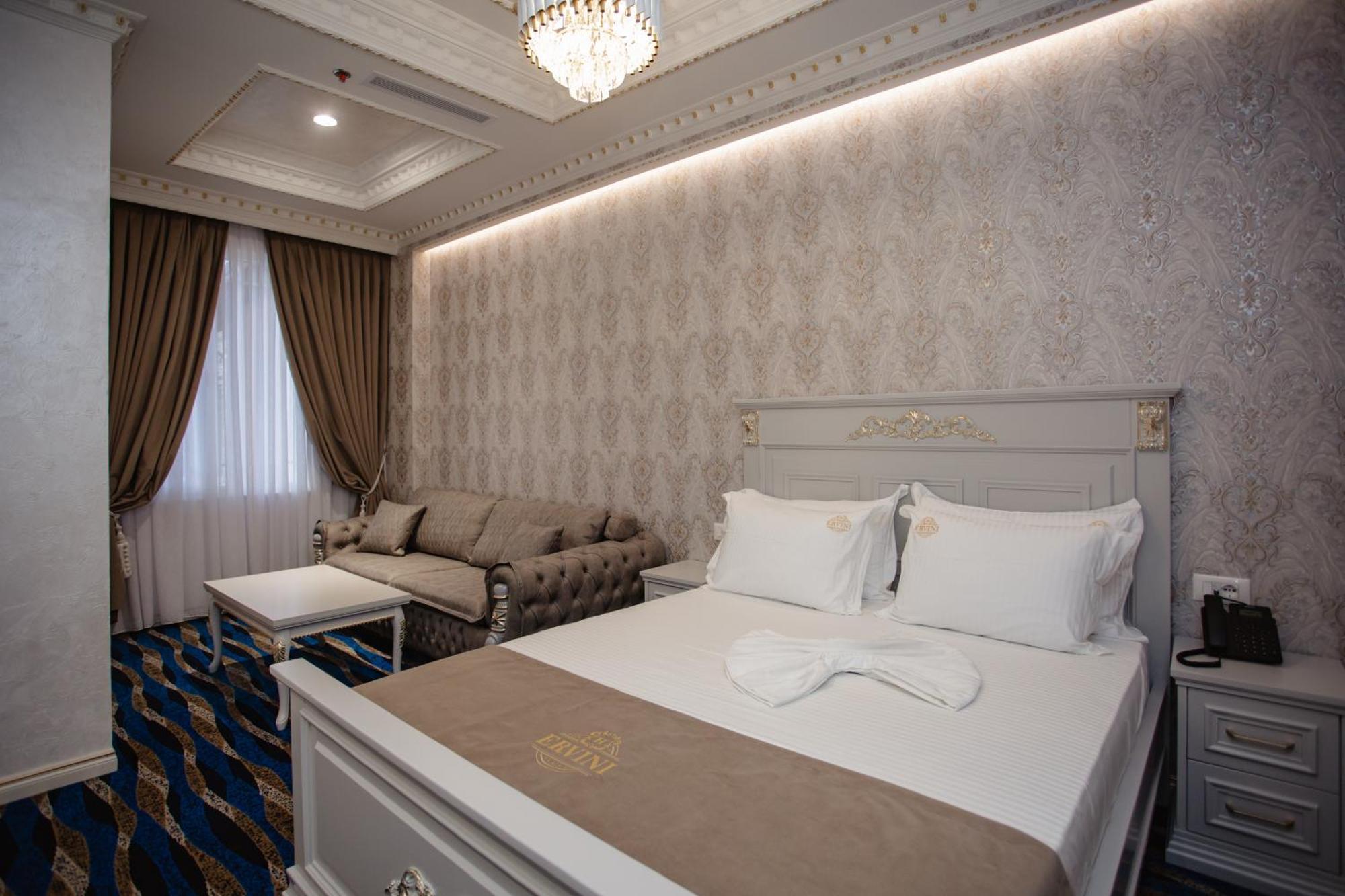 Ervini Boutique Hotel Shkoder Luaran gambar